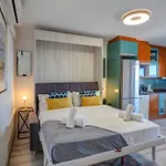 The By Hello Homes * Σίτζες