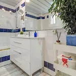 The By Hello Homes Σίτζες